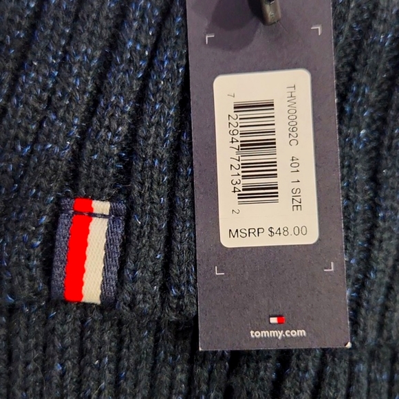 NWT Tommy Hilfiger Metallic Knit Faux Fur Pom-Pom Beanie Hat One Size MSRP $48 - Picture 3 of 7